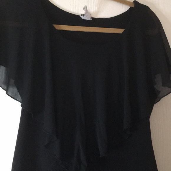 Simple black dress. - Picture 2 of 3